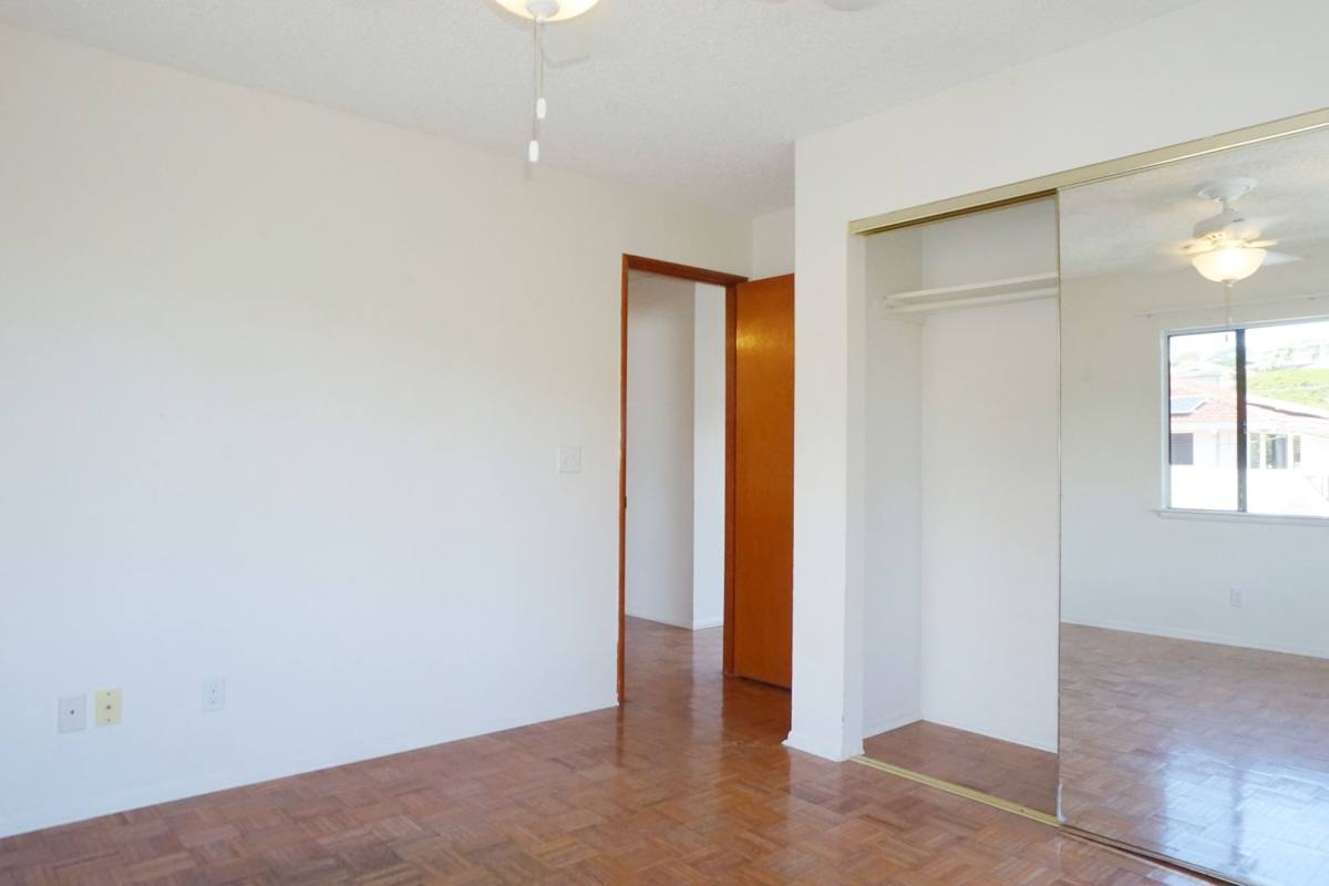 Apartment for rent at 1511 Artesian Way, Honolulu, HI 96822