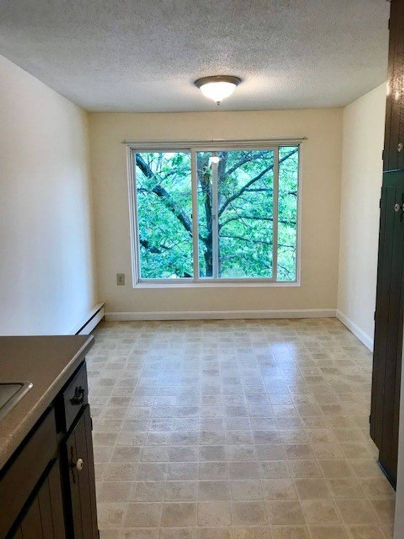 Apartment for rent at 9E River St, Newmarket, NH 03857