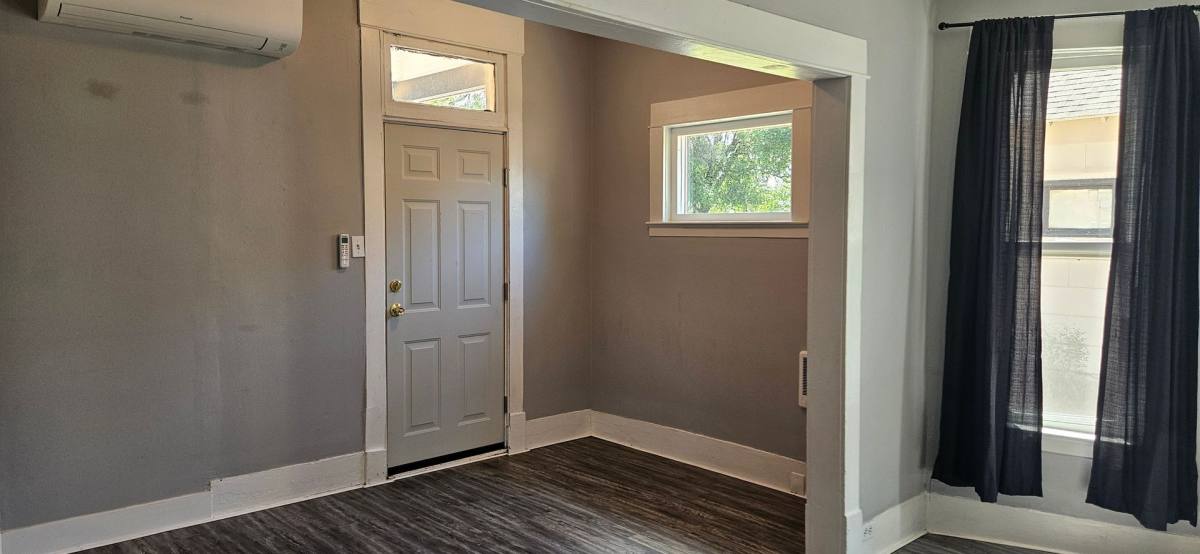 House for rent at 2521 N Hamilton St, Spokane, WA 99207