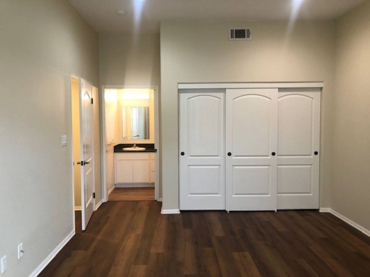 Apartment for rent at 2991 Loma Vista Rd, Ventura, CA 93003