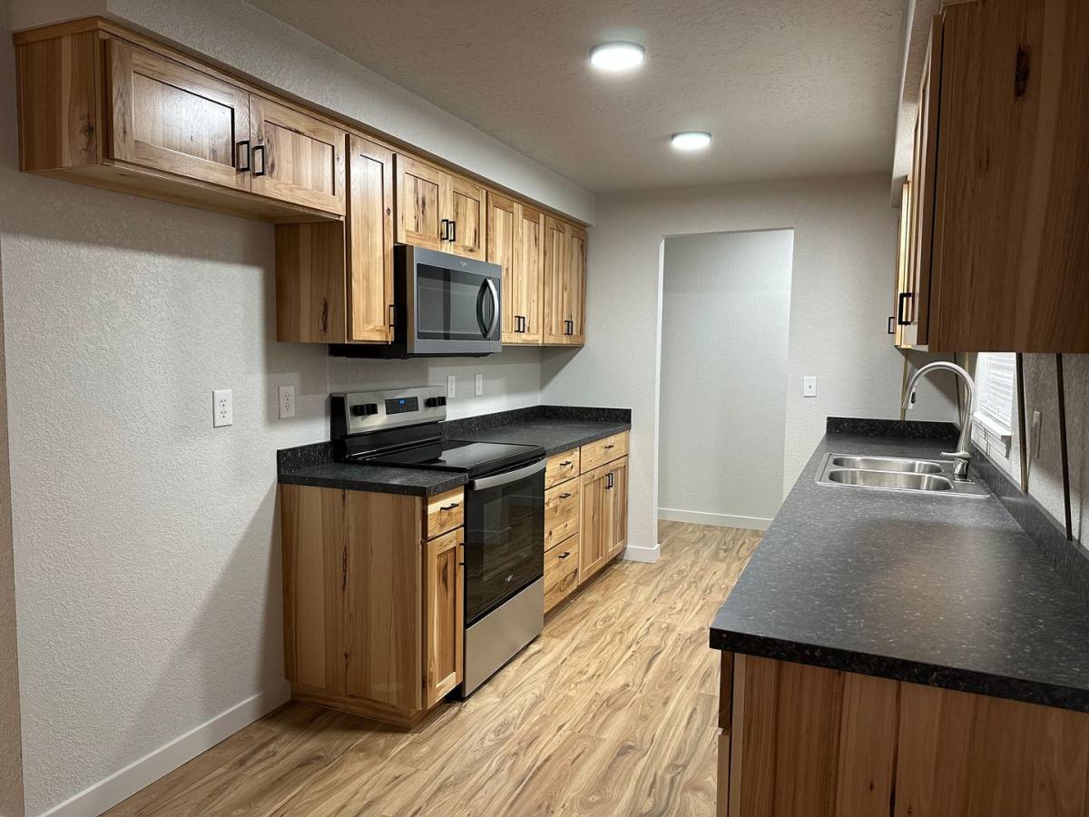 House for rent at 237 Clark Terrace, Myrtle Creek, OR 97457