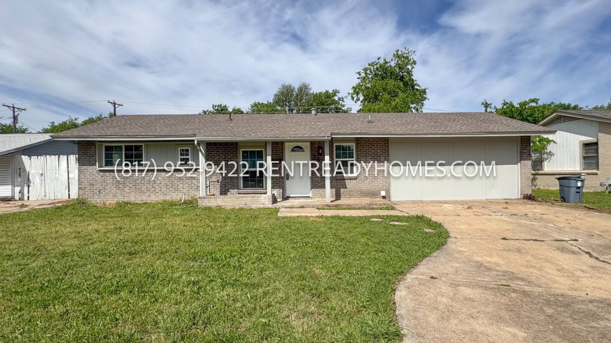 House for rent at 2613 Fairbrook St, Irving, TX 75062