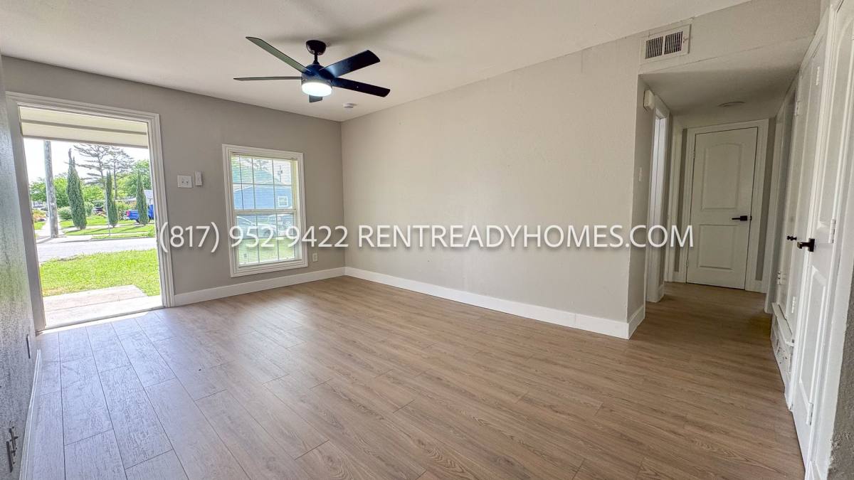 House for rent at 2613 Fairbrook St, Irving, TX 75062