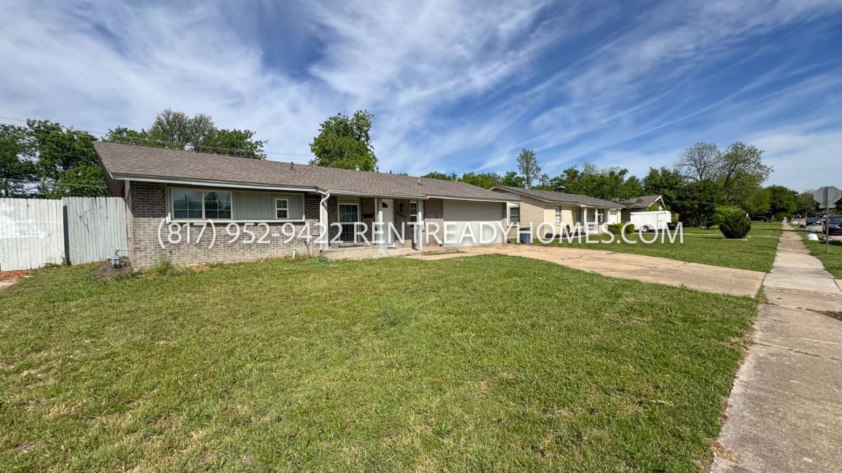 House for rent at 2613 Fairbrook St, Irving, TX 75062