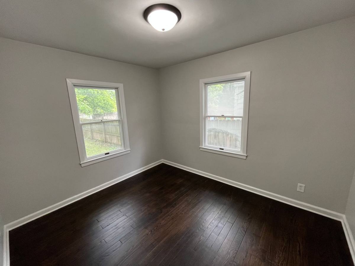House for rent at 870 Melrose Ave, Columbus, OH 43224