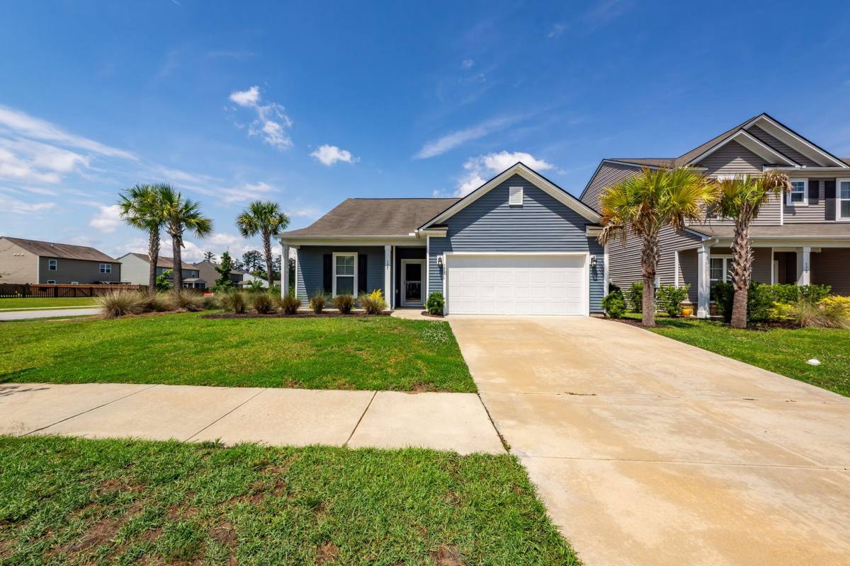 House for rent at 177 Hayworth Rd, Summerville, SC 29486
