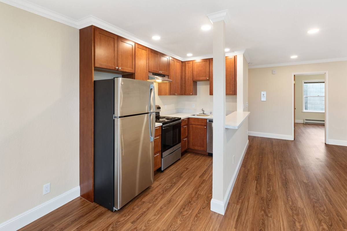 Apartment for rent at 174 20th Ave, San Francisco, CA 94121