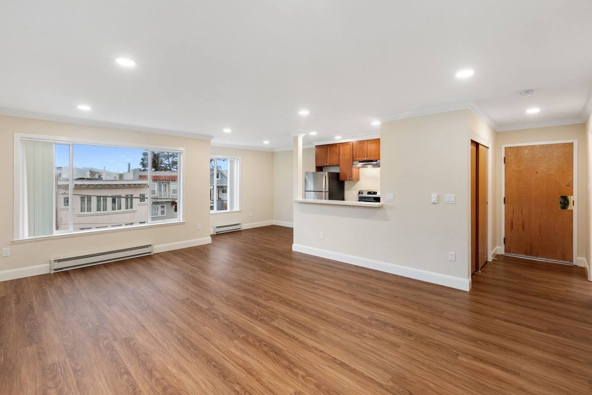 Apartment for rent at 174 20th Ave, San Francisco, CA 94121
