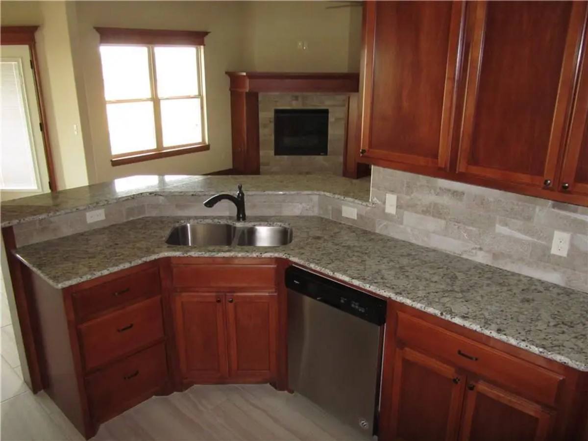 House for rent at 1529 SE 6th St, Oklahoma City, OK 73160