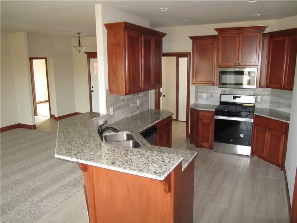 House for rent at 1529 SE 6th St, Oklahoma City, OK 73160
