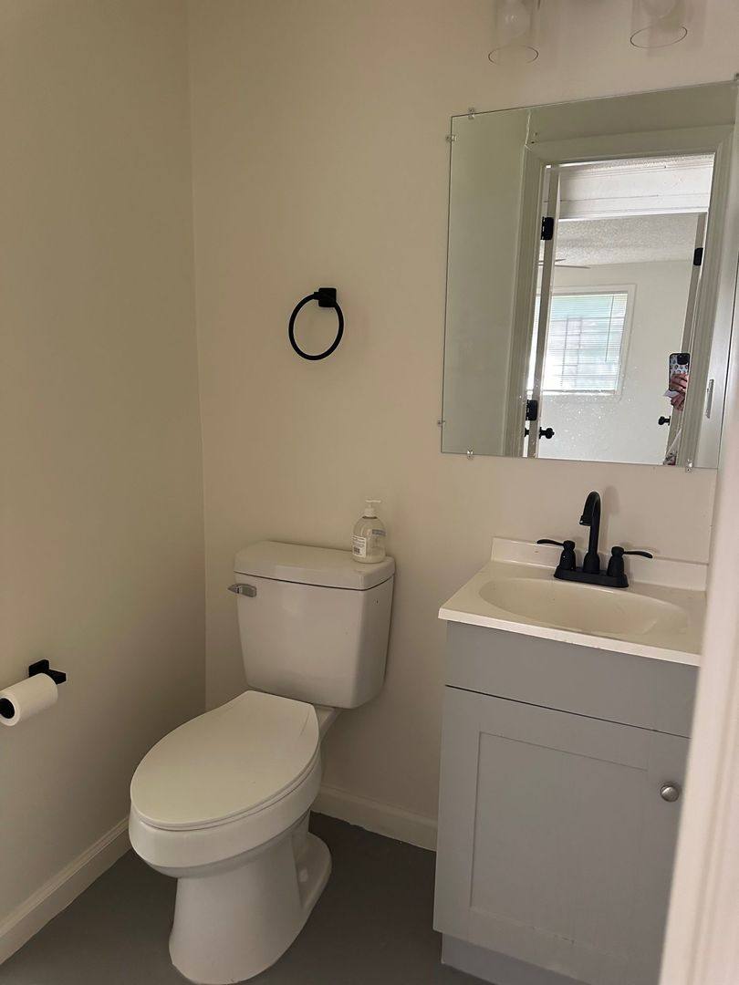 Apartment for rent at 412 C Cedar Ave, Albany, GA 31701
