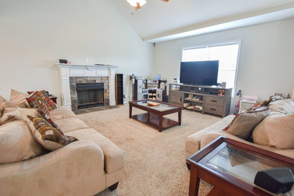 House for rent at 3702 Windmill Court, Clarksville, TN 37040