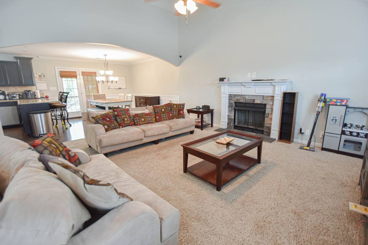 House for rent at 3702 Windmill Court, Clarksville, TN 37040