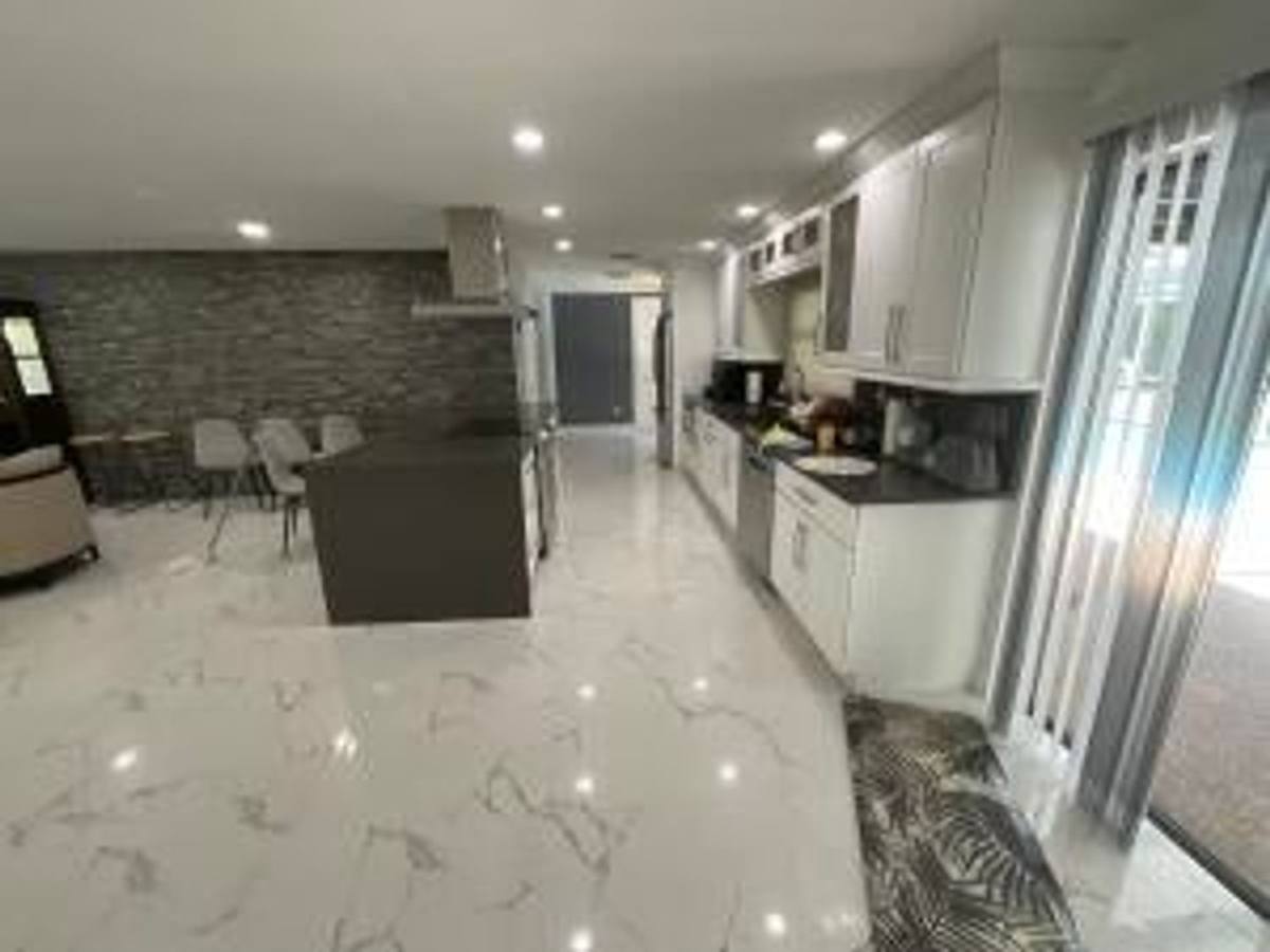 House for rent at 3205 NW 87th Ave, Coral Springs, FL 33071