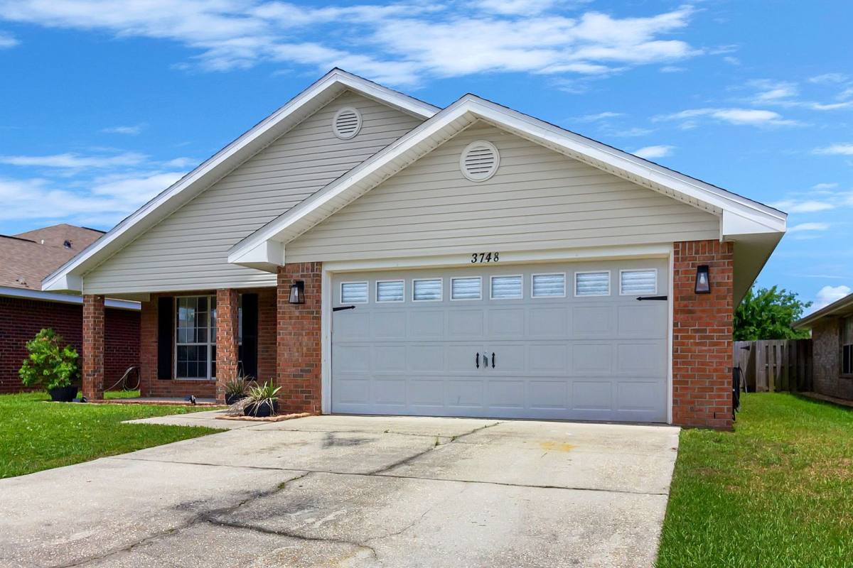 House for rent at 3748 Lexa Court, Gulf Breeze, FL 32563