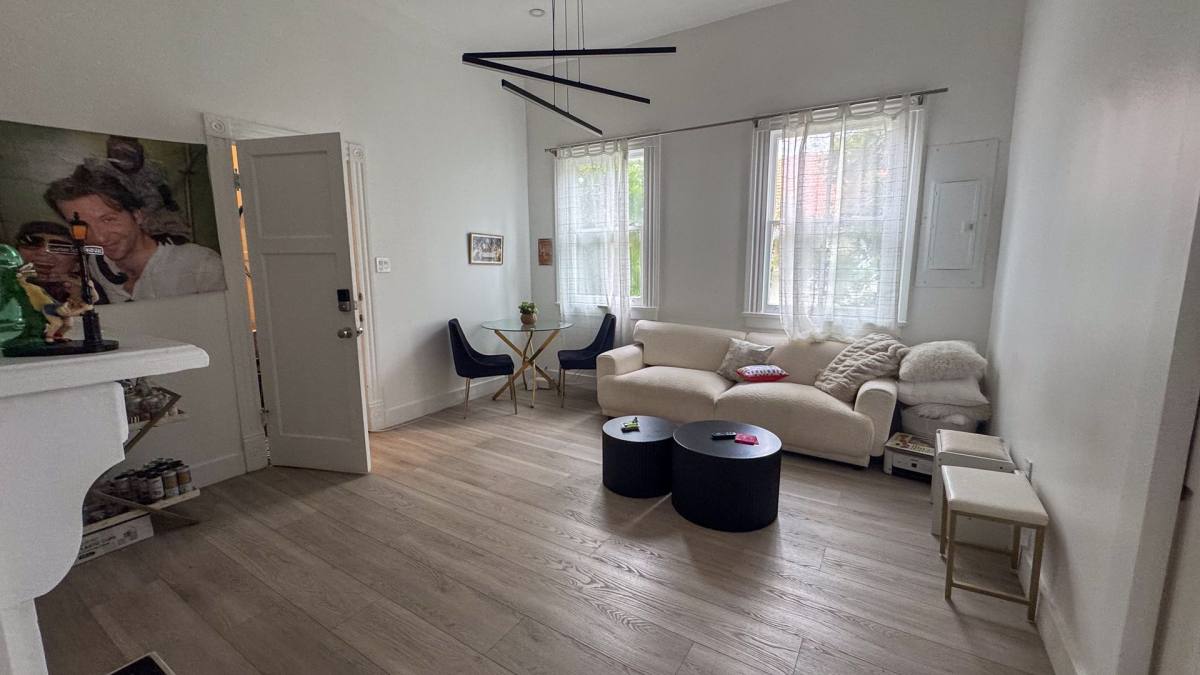 Apartment for rent at 1133 Pine St, New Orleans, LA 70118