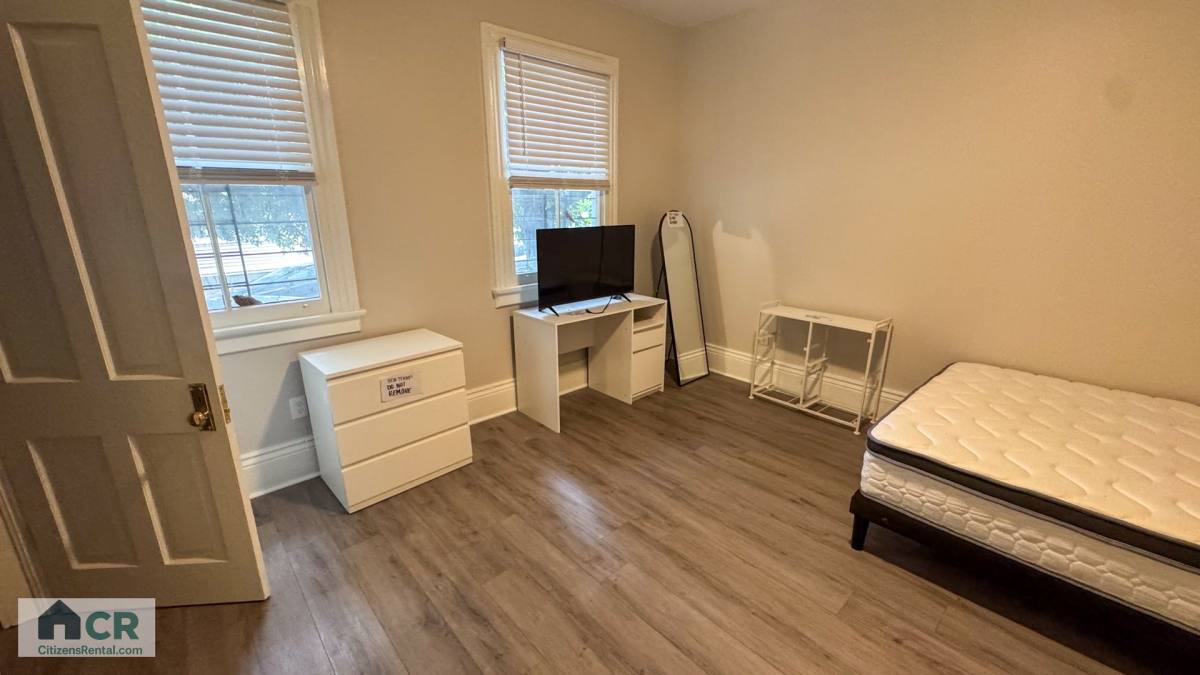 Apartment for rent at 1133 Pine St, New Orleans, LA 70118