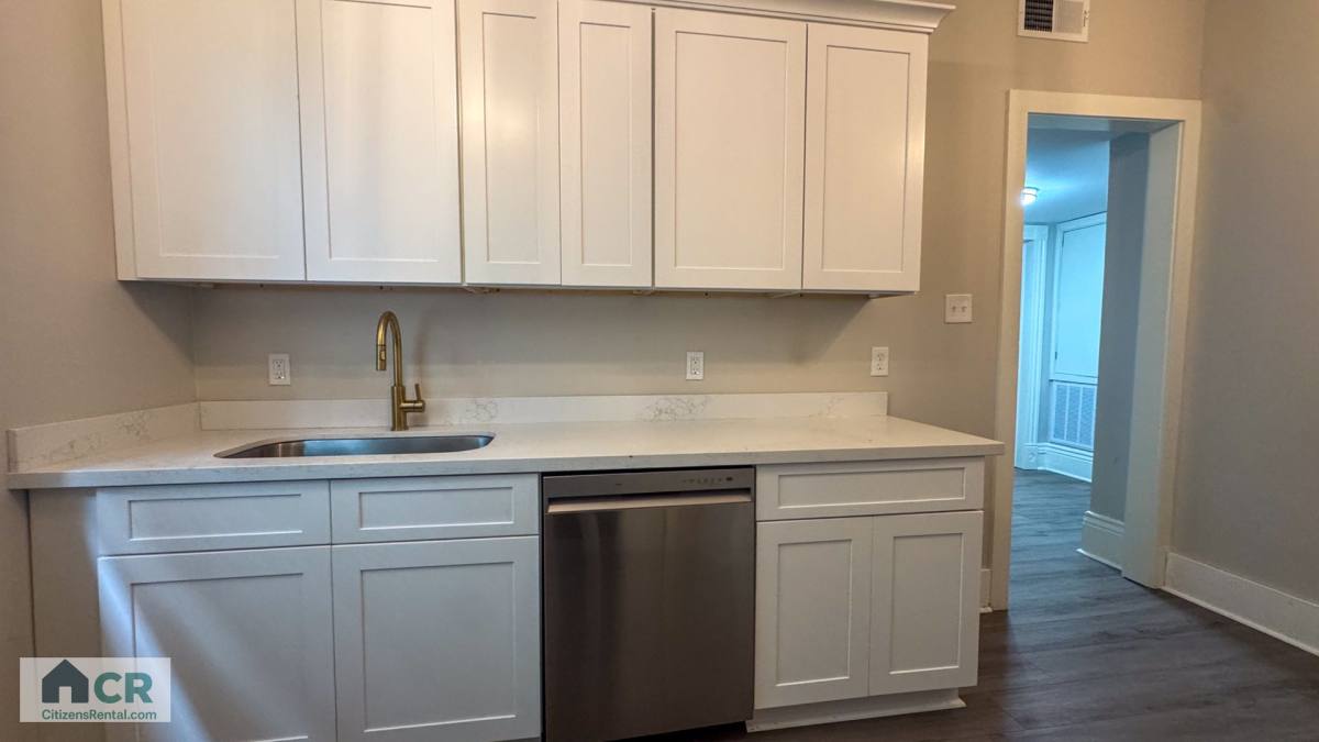Apartment for rent at 1133 Pine St, New Orleans, LA 70118