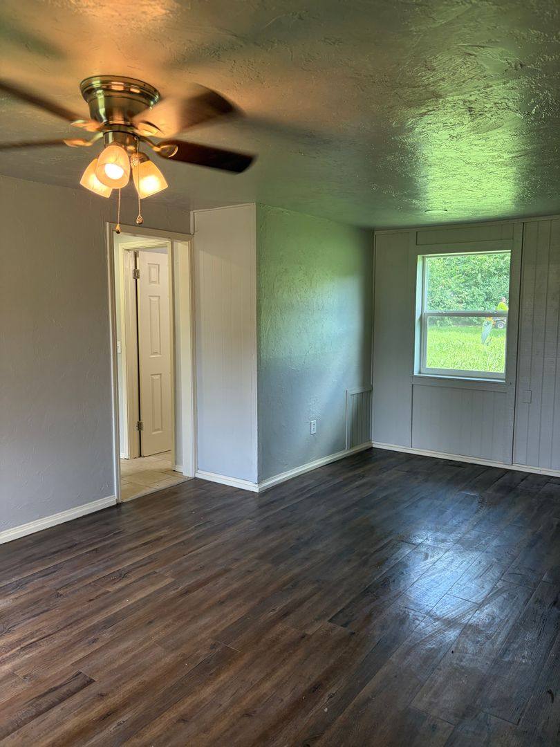 House for rent at 1608 Breckenridge Dr, Oklahoma City, OK 73115