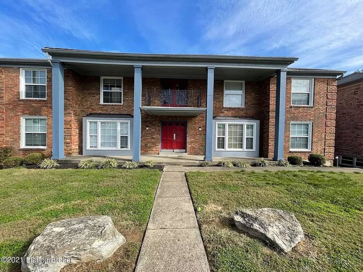 Apartment for rent at 3215 Kemmons Dr, Louisville, KY 40218