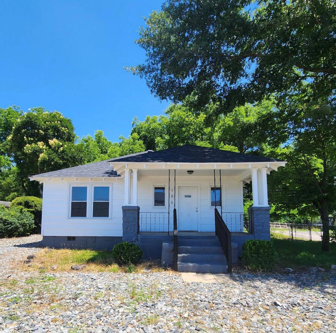 House for rent at 186 Celriver Rd, Rock Hill, SC 29730