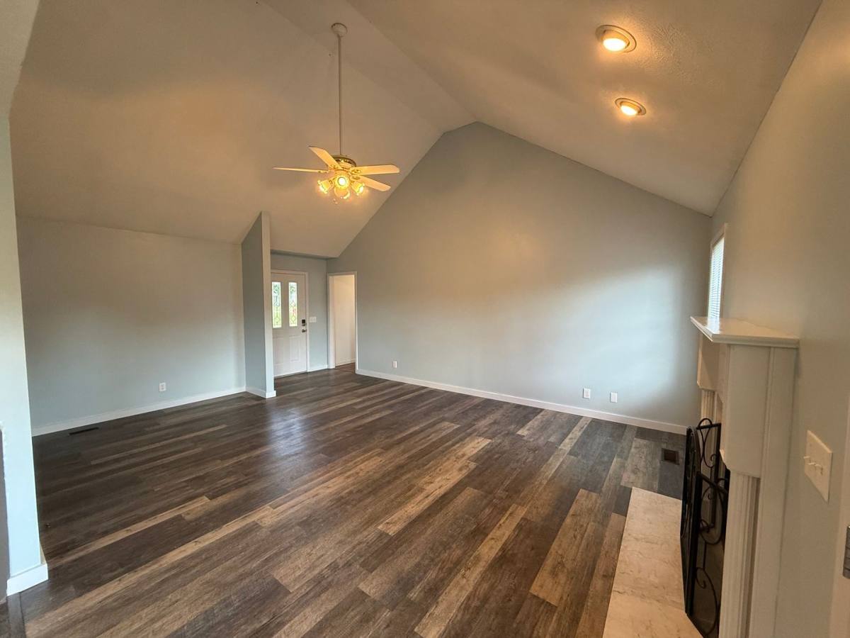 House for rent at 2017 Smith Circle, Greenbrier, TN 37073