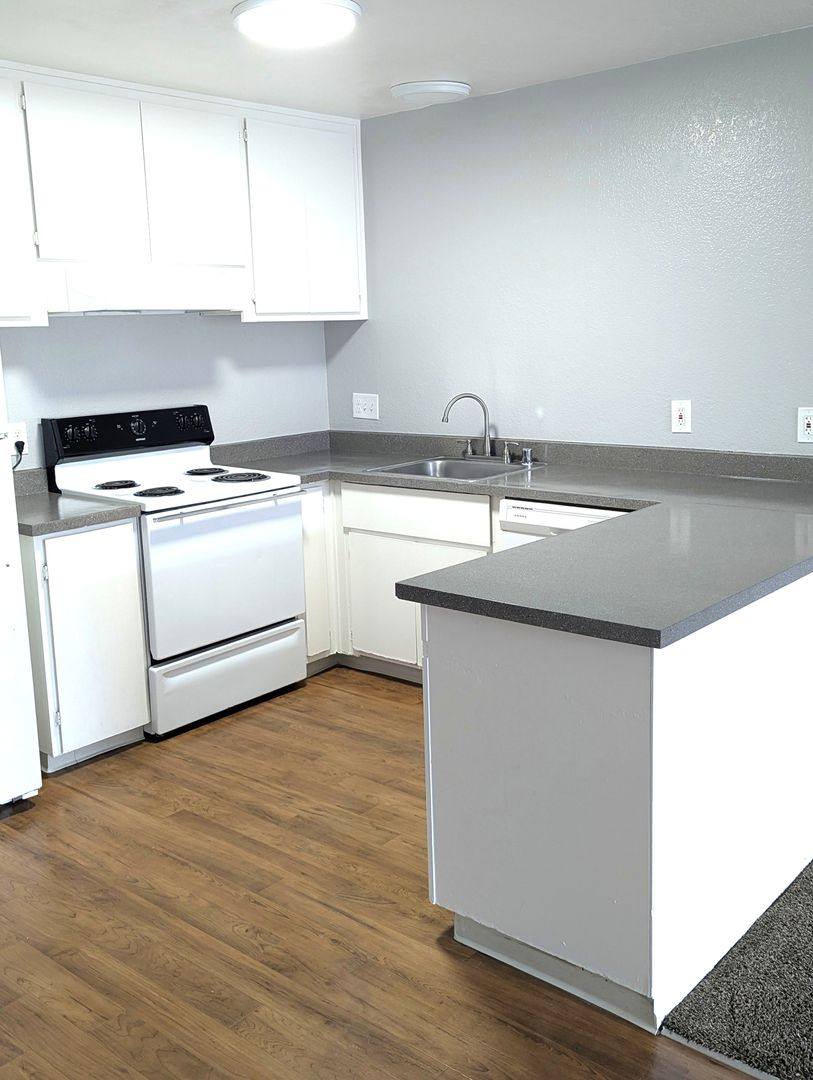 Apartment for rent at 2115 Wyda Way, Sacramento, CA 95825