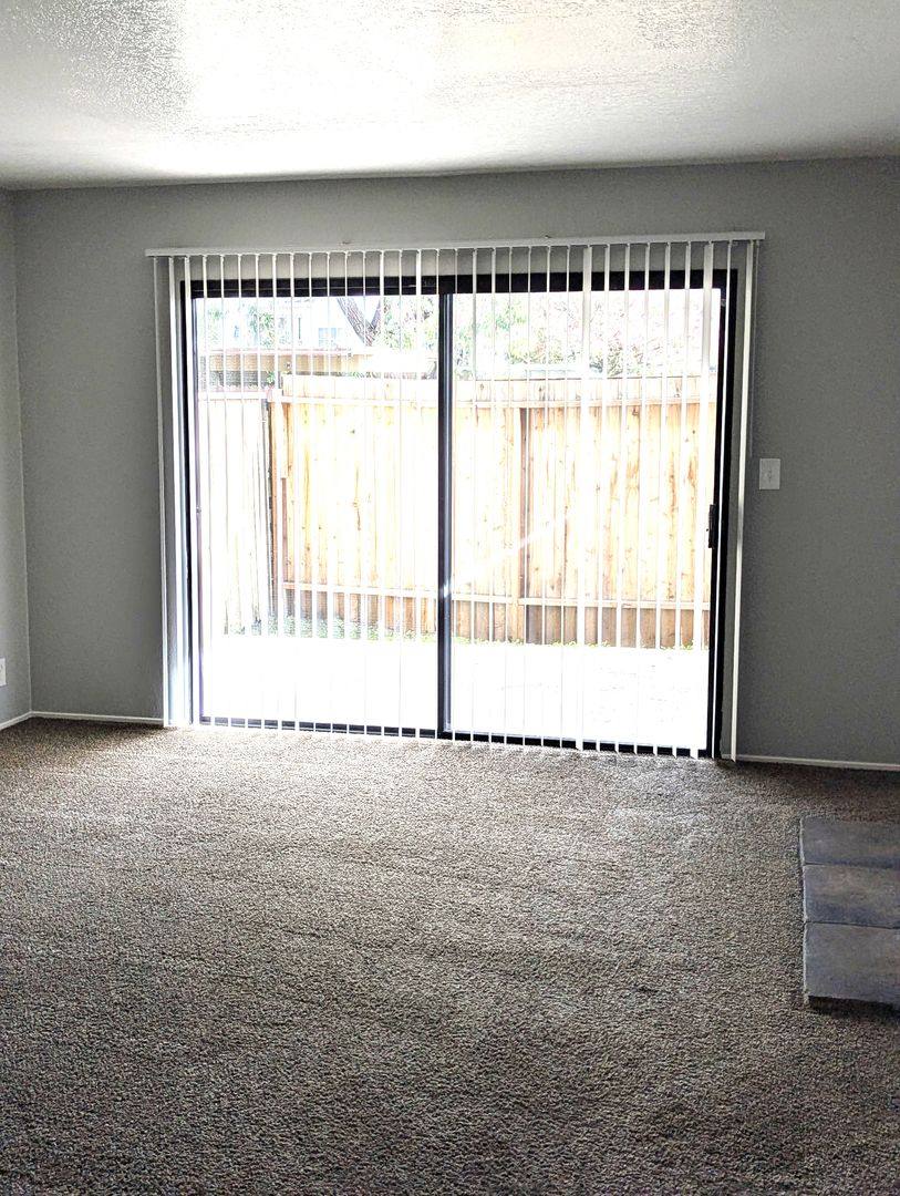 Apartment for rent at 2115 Wyda Way, Sacramento, CA 95825