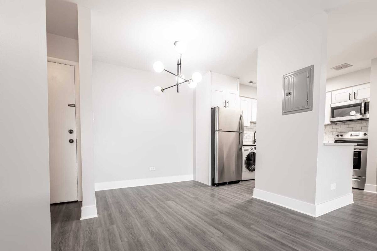 Apartment for rent at 1005-1037 Des Plaines Ave, Forest Park, IL 60130