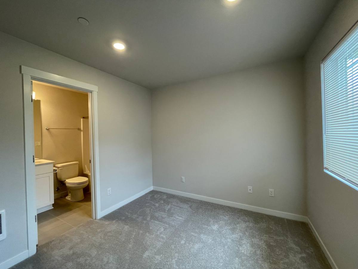 Townhouse for rent at 15087 NW Ethel Lane, Portland, OR 97229
