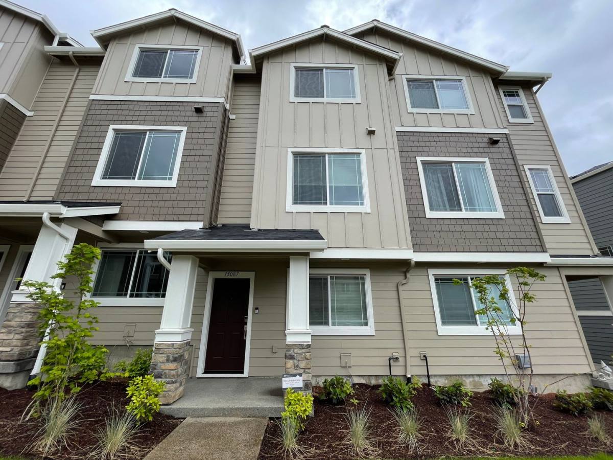 Townhouse for rent at 15087 NW Ethel Lane, Portland, OR 97229