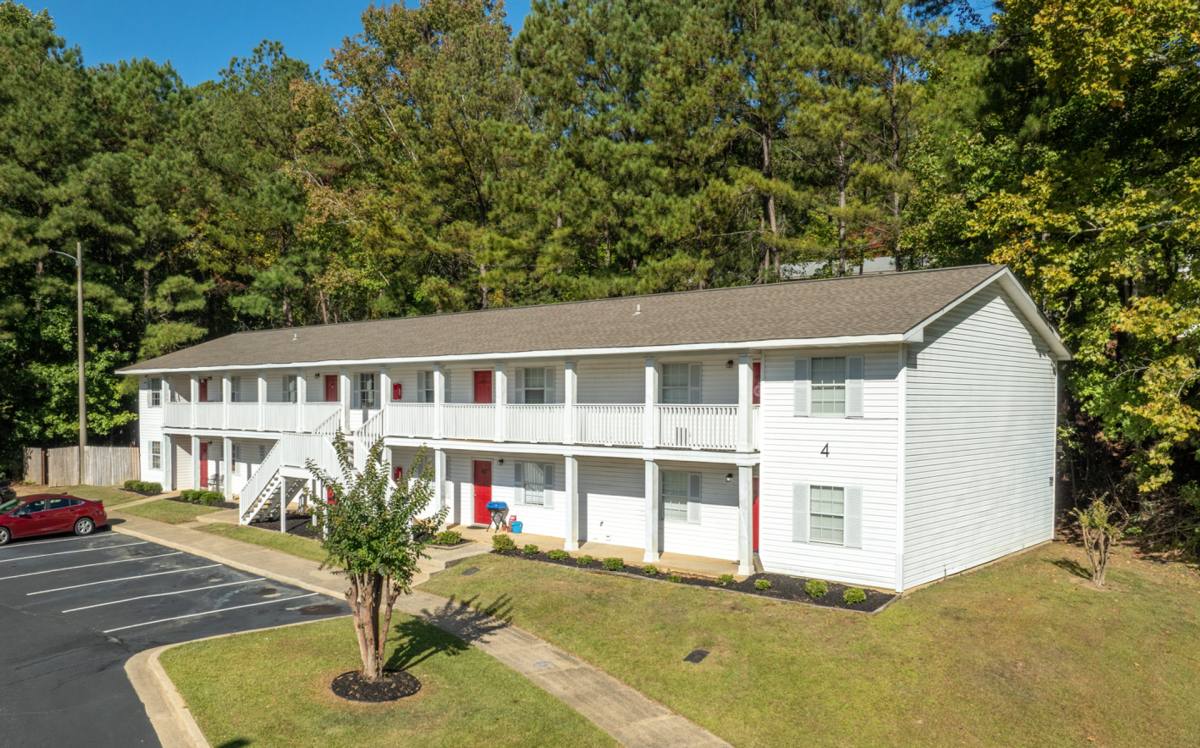 Apartment for rent at 5140 36th Ave E, Tuscaloosa, AL 35405
