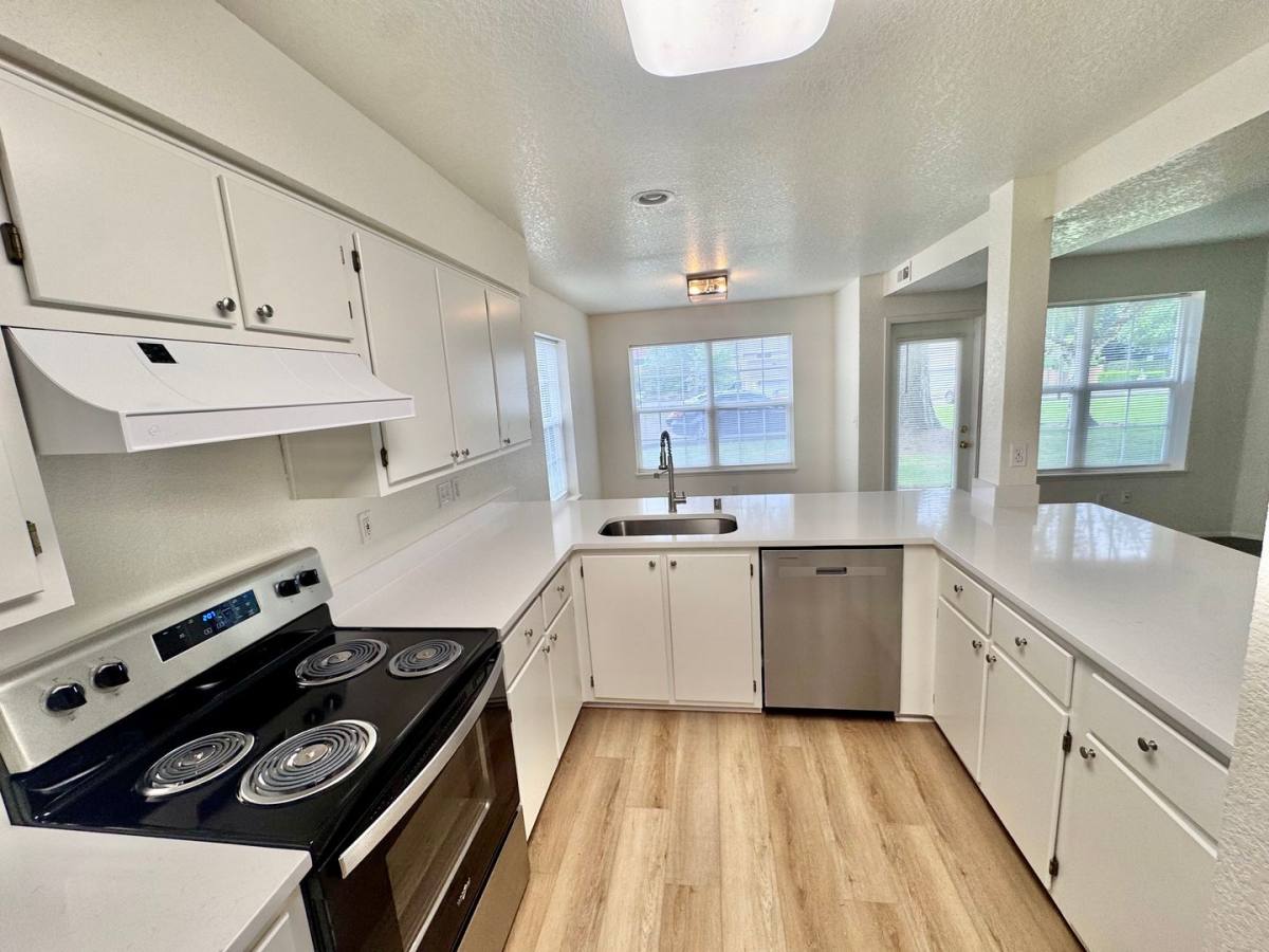 Townhouse for rent at 4701 NE 77th Ave, Vancouver, WA 98662