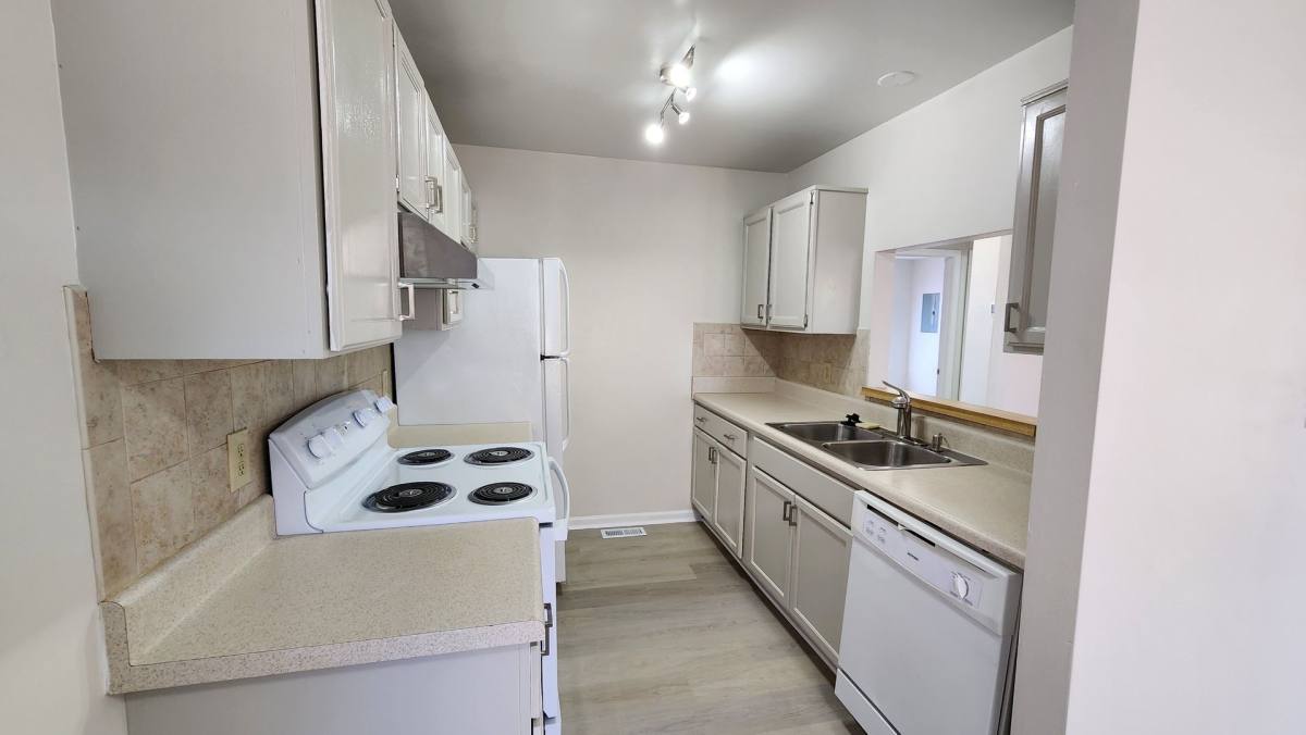 Apartment for rent at 1512&16 Colonial & 429&431 Spotswood Units, Norfolk, VA 23517