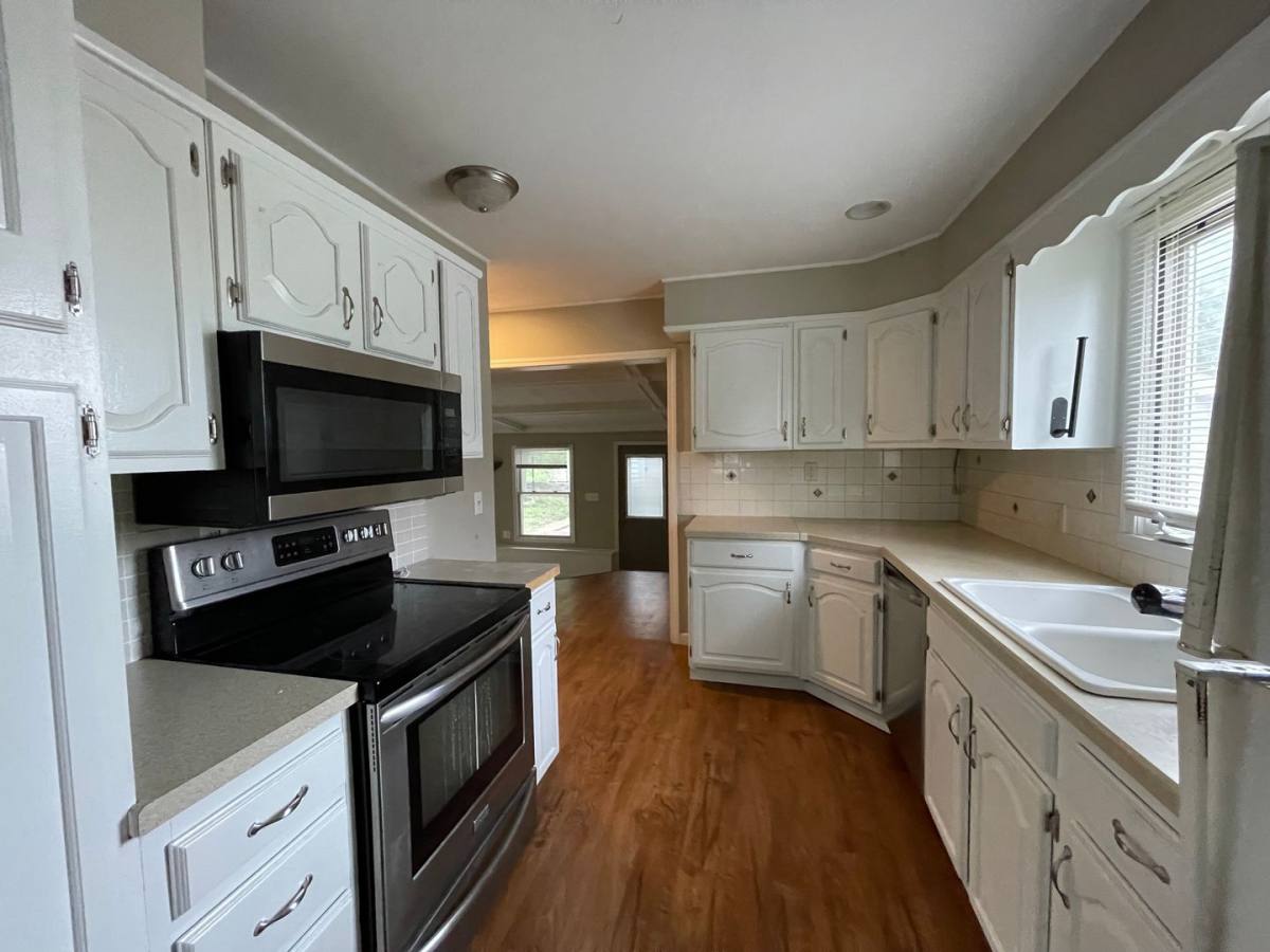 House for rent at 2132 S 48th Ave, Omaha, NE 68106