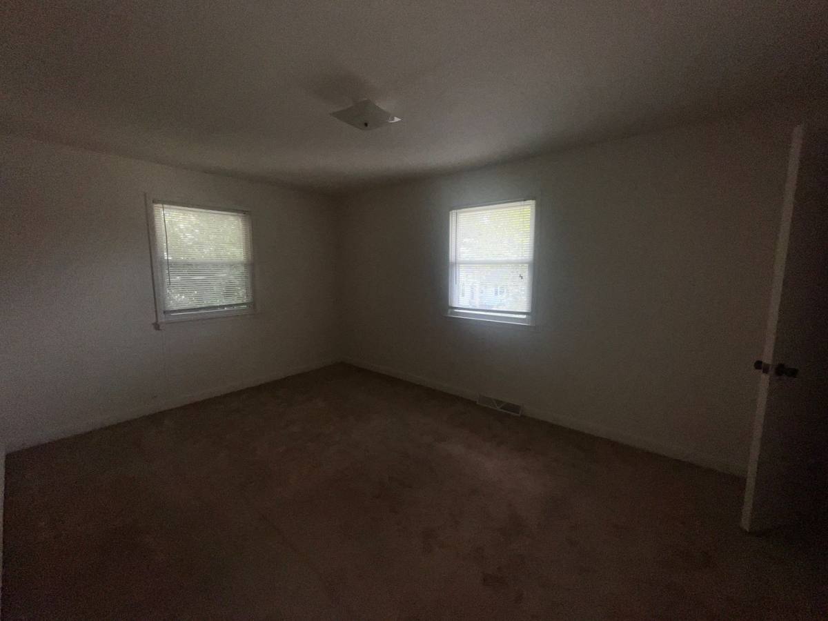 Apartment for rent at 3626-3628 Bart St, Portsmouth, VA 23707