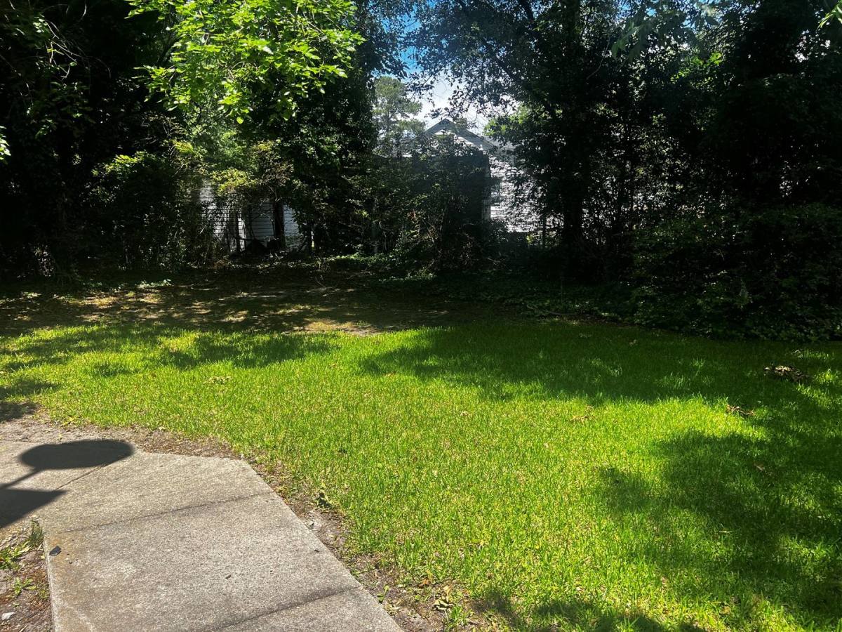 Apartment for rent at 3626-3628 Bart St, Portsmouth, VA 23707