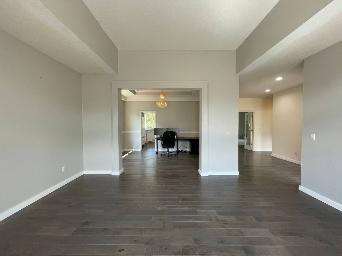 House for rent at 211 NW 110th Ave, Portland, OR 97229