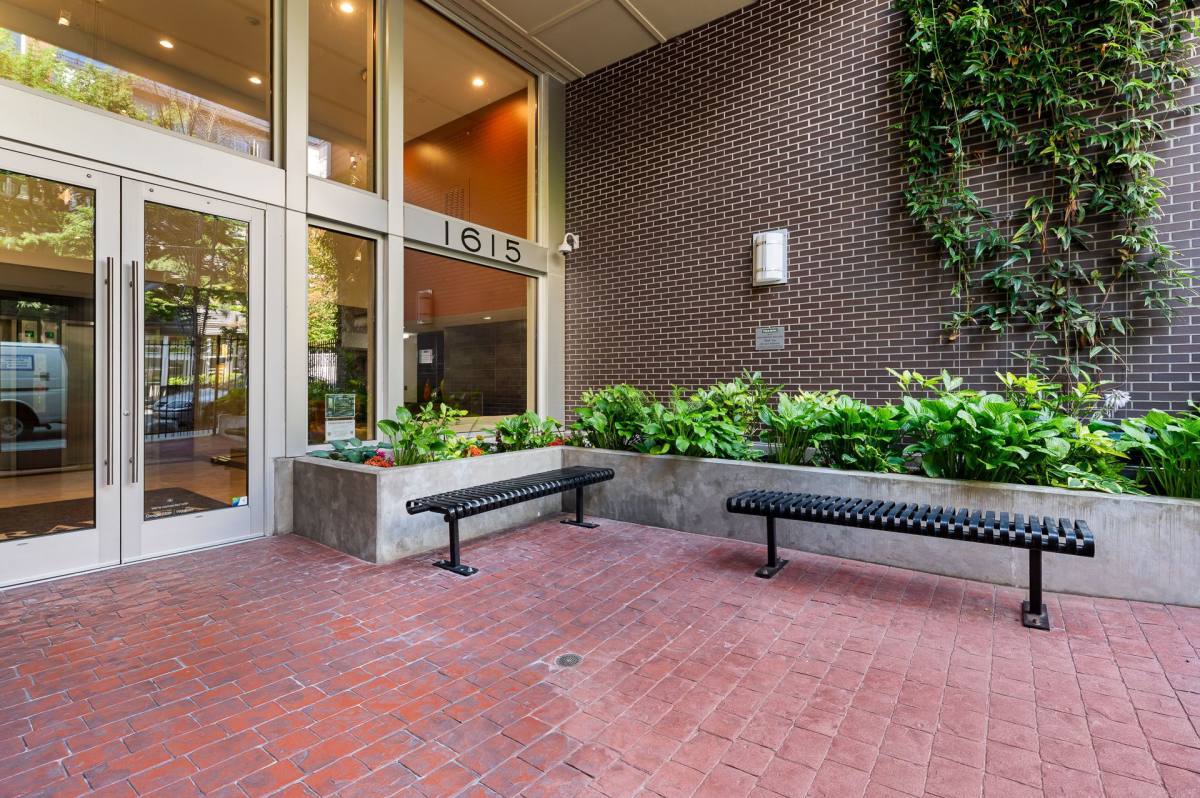 Apartment for rent at 1615 Belmont Ave, Seattle, WA 98122