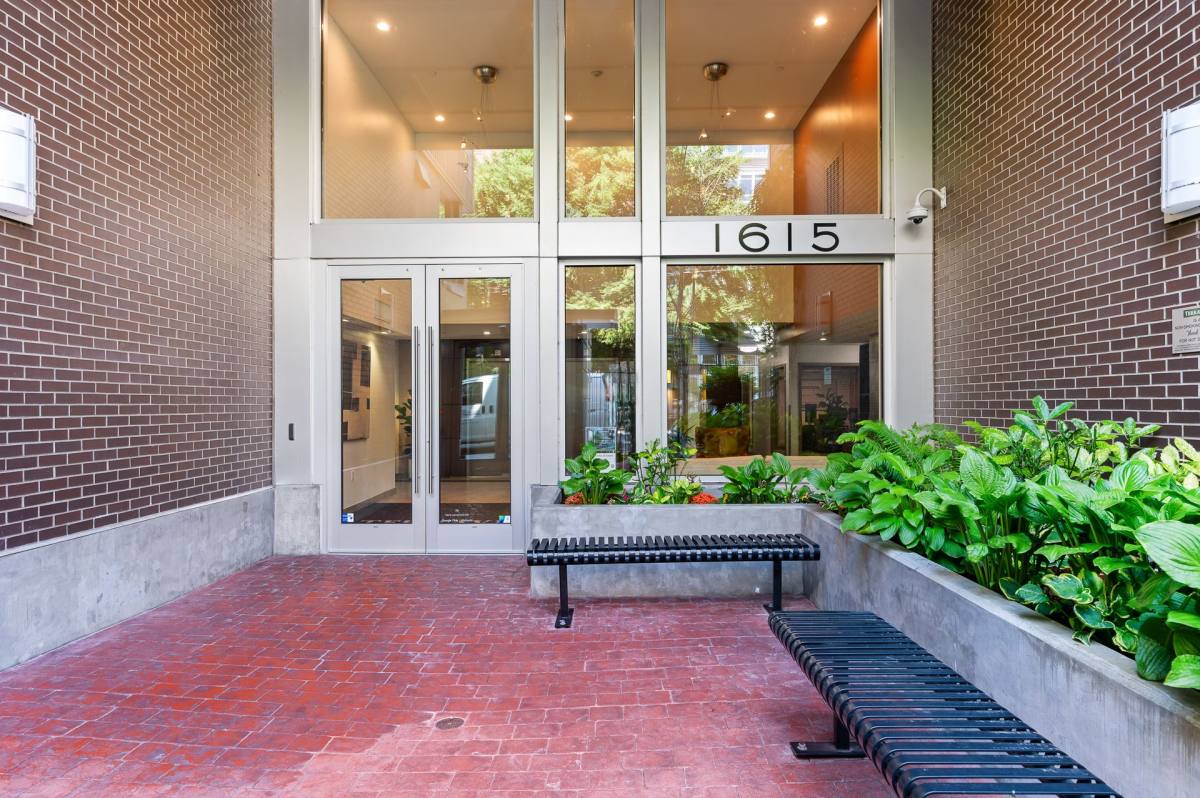 Apartment for rent at 1615 Belmont Ave, Seattle, WA 98122