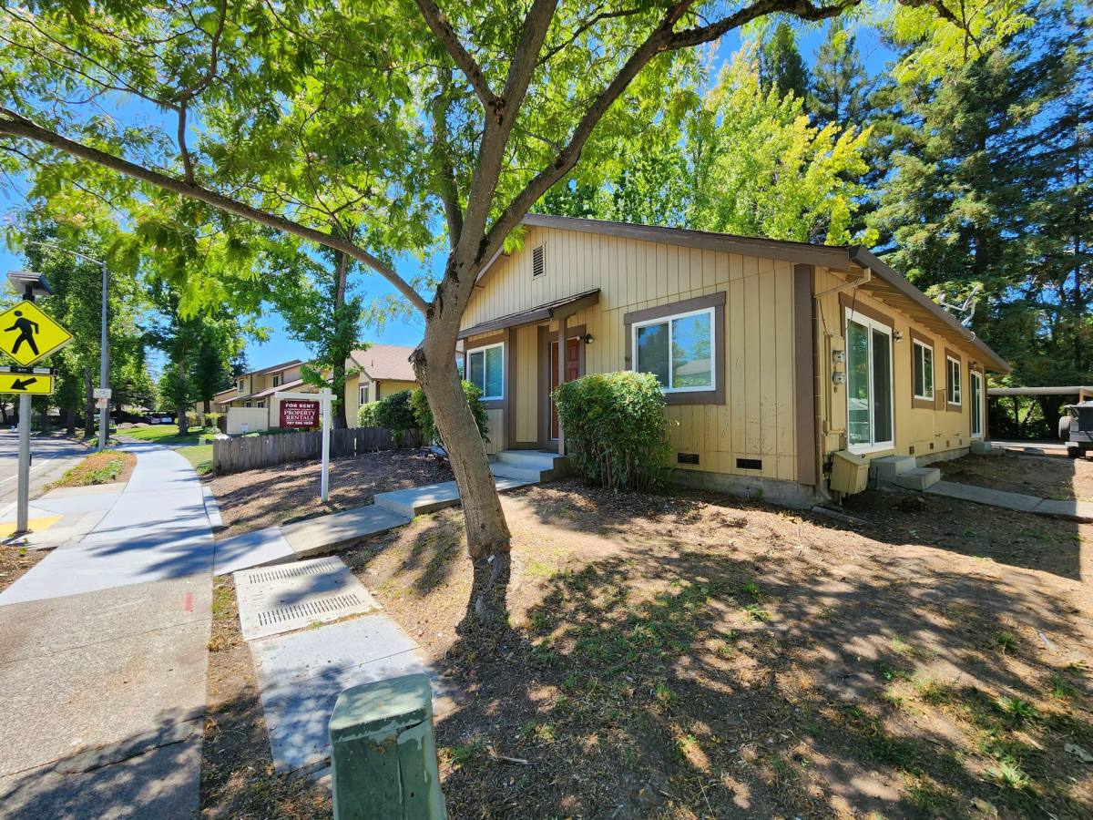 Apartment for rent at 1101 Mission Blvd, Santa Rosa, CA 95409