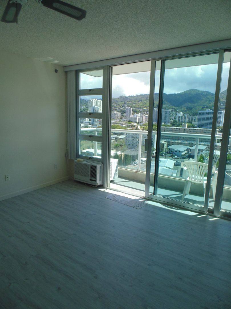 House for rent at 1448 Young St, Honolulu, HI 96822