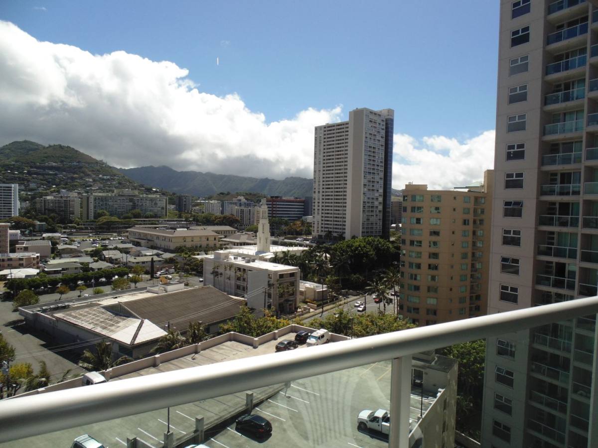 House for rent at 1448 Young St, Honolulu, HI 96822