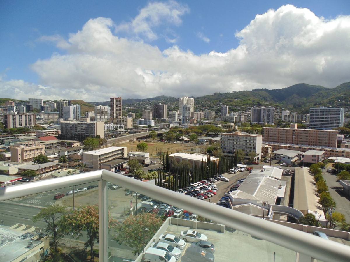 House for rent at 1448 Young St, Honolulu, HI 96822