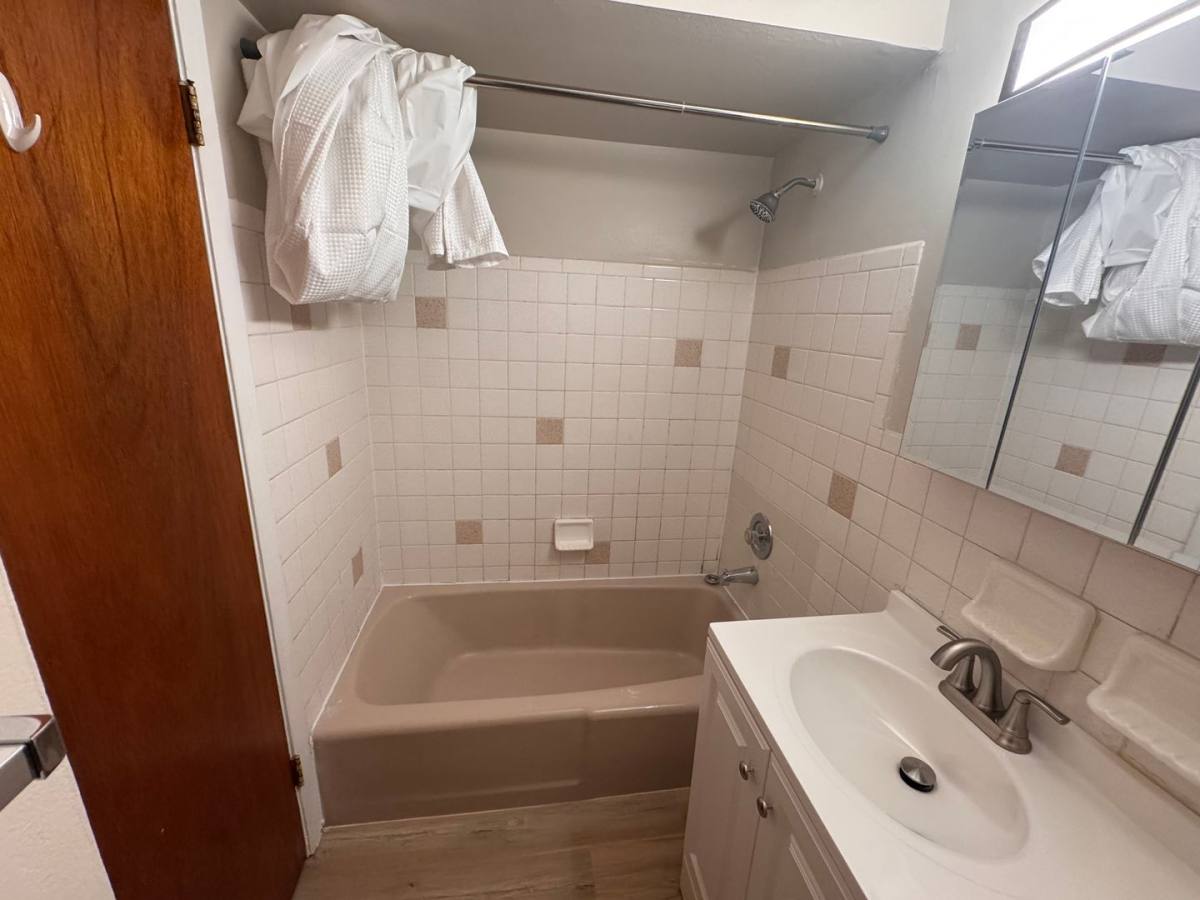 Apartment for rent at 9246 Jill Lane, Schiller Park, IL 60176