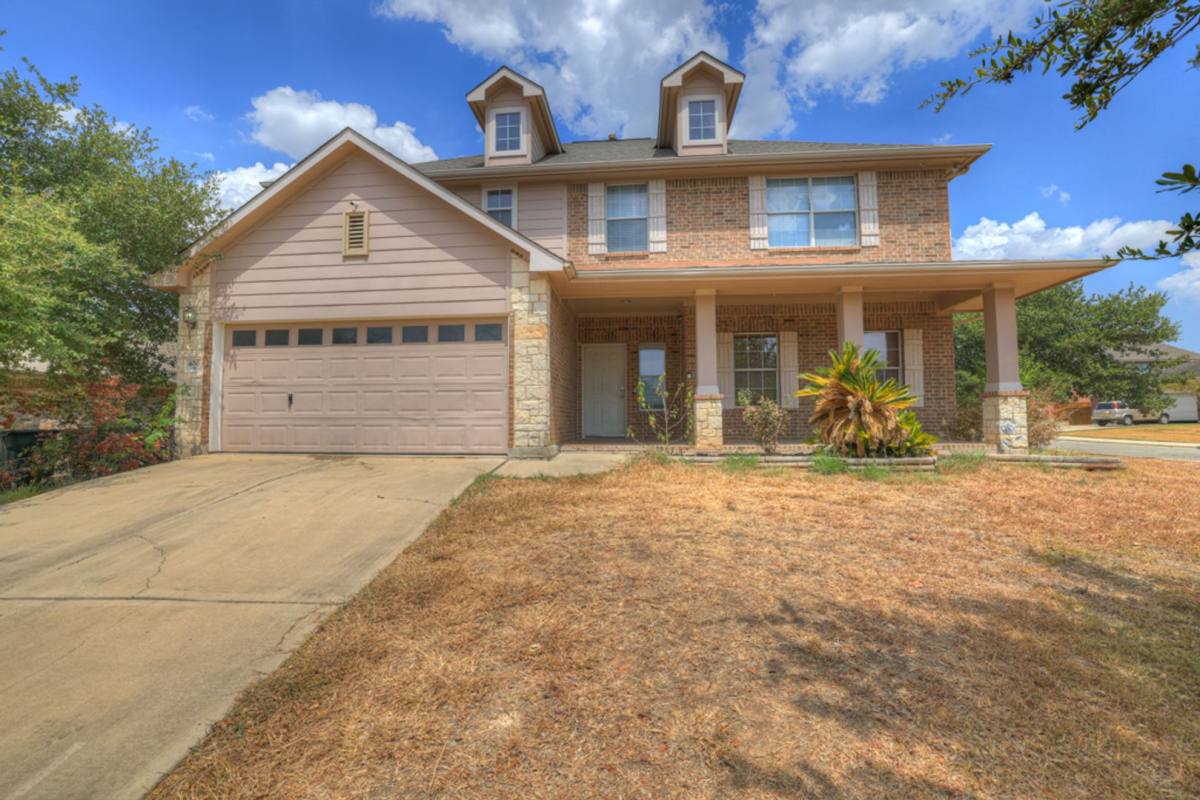 House for rent at 400 Summer Dr, Kyle, TX 78640