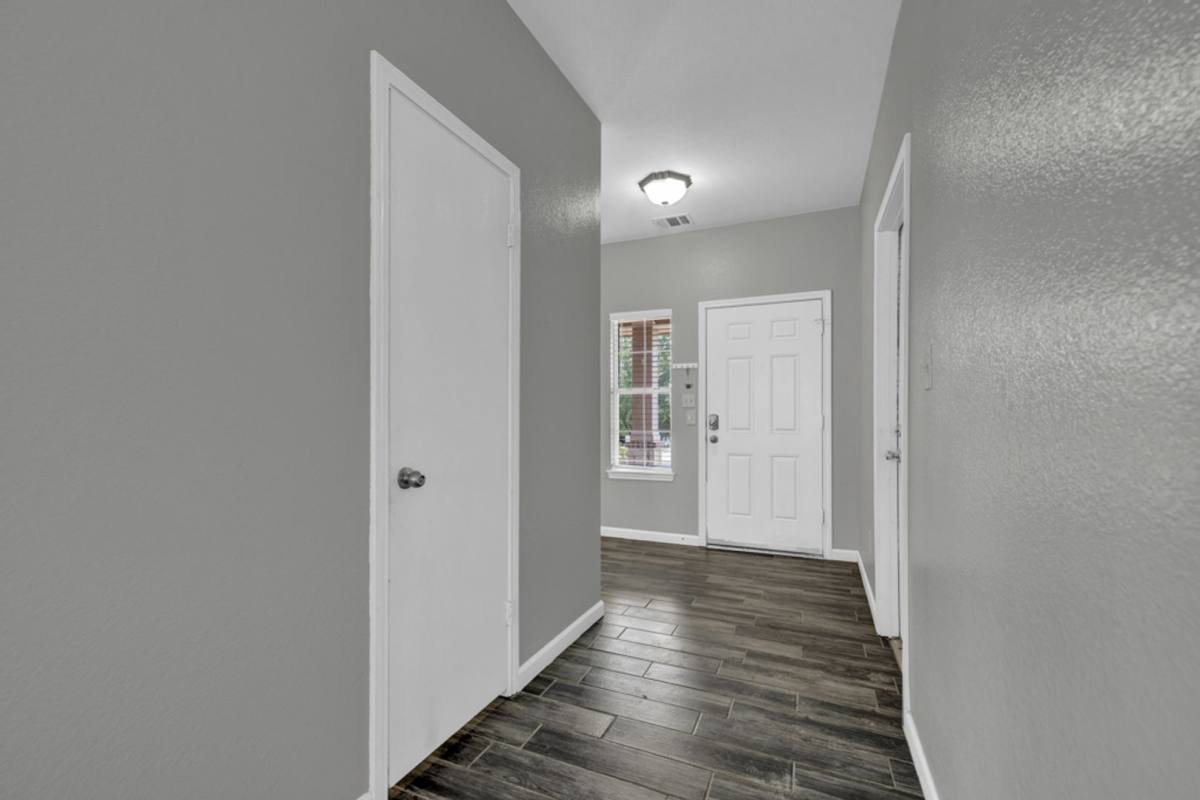 House for rent at 400 Summer Dr, Kyle, TX 78640