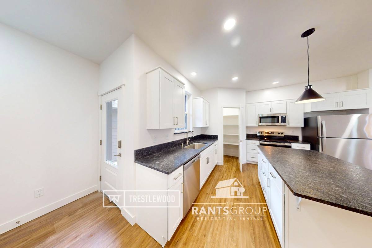 Townhouse for rent at 117 Veranda Lane SE, Olympia, WA 98513