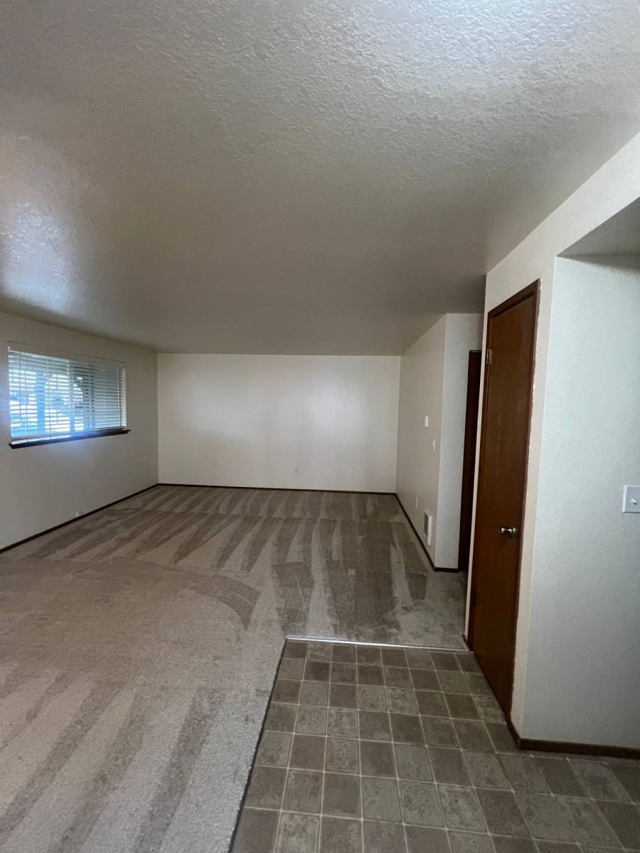 Townhouse for rent at 7629 47th Ave NE, Marysville, WA 98270