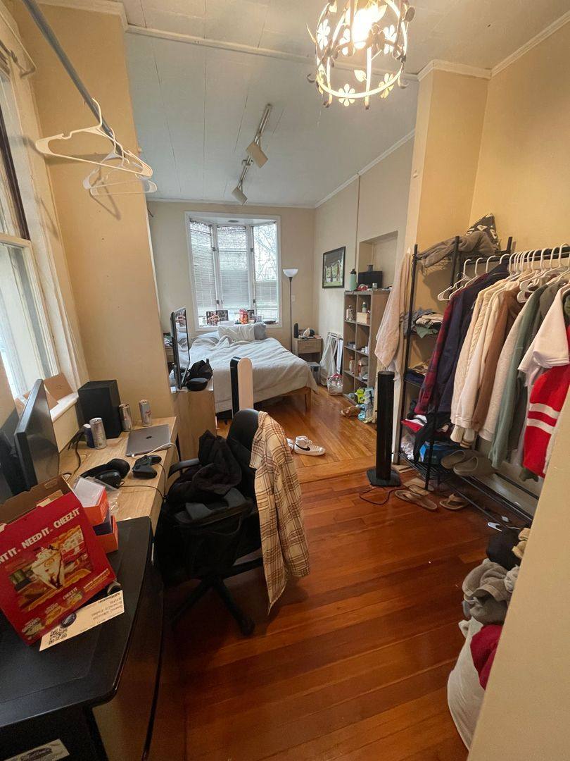 Apartment for rent at 12 Euston St #1, Brookline, MA 02446